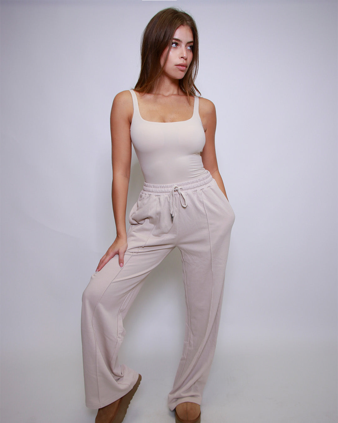 WellMe - Trousers set