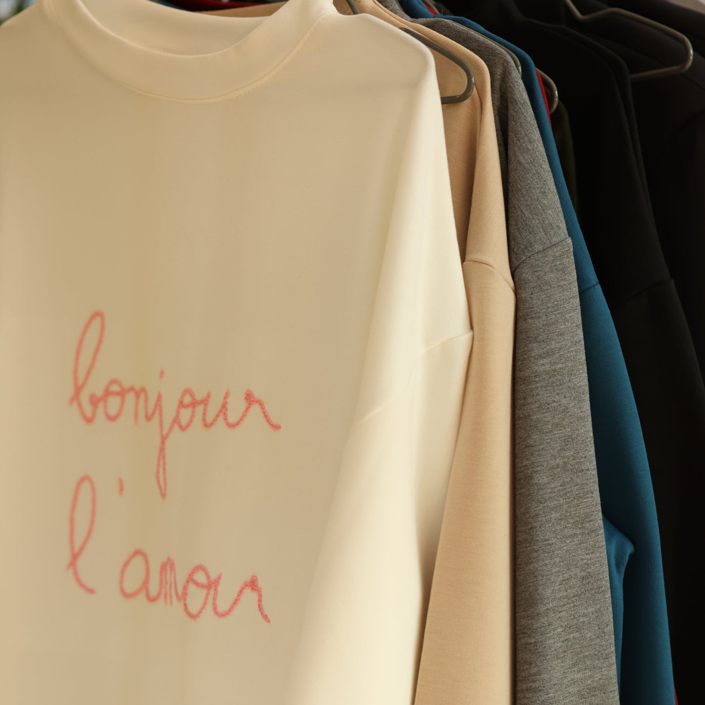 MM - Sweater Bonjour L’amour