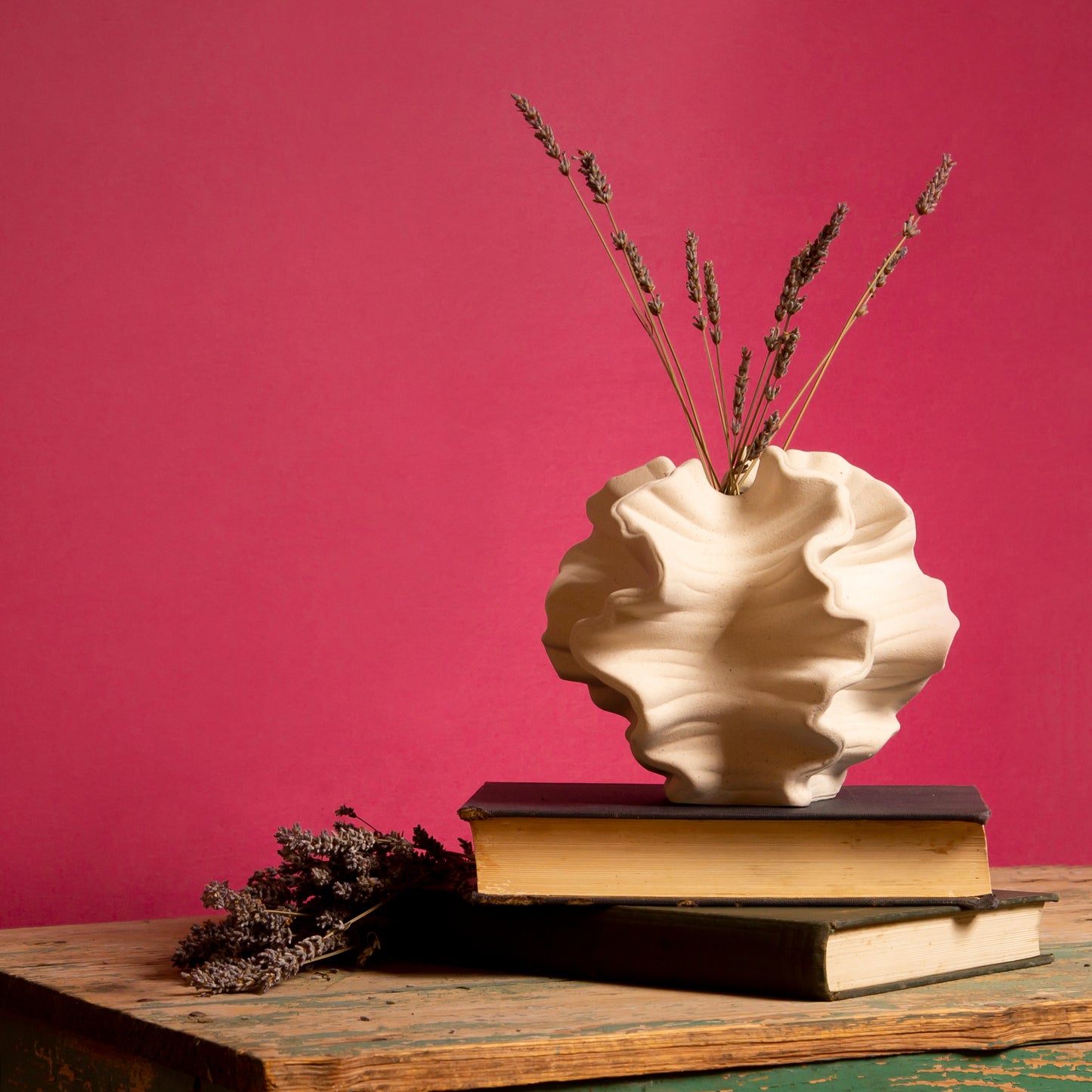 MM - Shell Vase